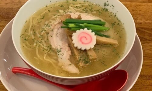 2019年11月6日   #味六屋 旨鶏塩味ラーメン